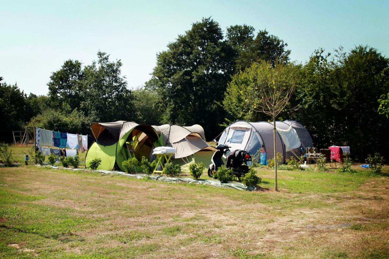Camping Au Pre De L'Etang Sainte-Foy  Dış mekan fotoğraf